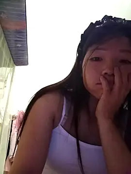 Snapshot of -Quyny- chatting on 4, 5, 2026 -Quyny- online show from 4, 5, 2026