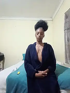 ChampegneBarbie online show from 13, 6, 2026