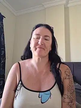 Flirty Siennax online show from 25, 7, 2026