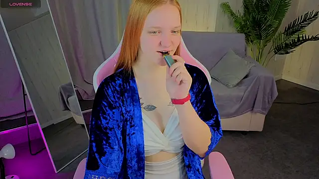 Candy Lirr online show from 9, 4, 2026