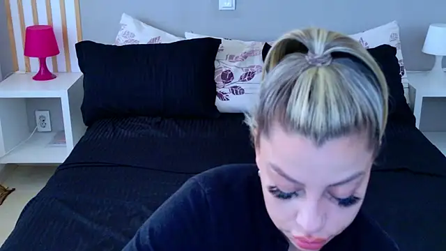 Ohh Nicole online show from 23, 4, 2026