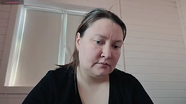 elegant pleasure online show from 3, 4, 2026