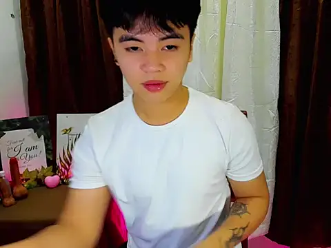 Snapshot of Untouchable_Bromancexxx chatting on 10, 7, 2026 Untouchable Bromancexxx online show from 10, 7, 2026