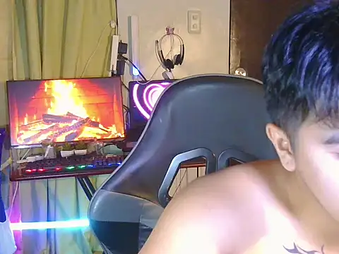 Untouchable Bromancexxx online show from 13, 5, 2026