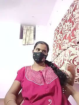 Snapshot of tamilratchasii chatting on 17, 5, 2026 tamilratchasii online show from 17, 5, 2026