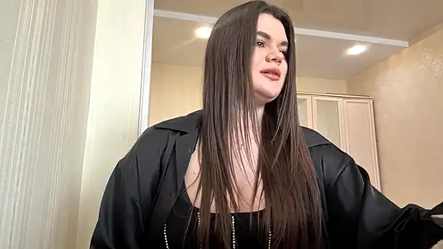 elaracuttie online show from 27, 3, 2026