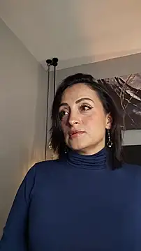 Snapshot of evazul chatting on 5, 6, 2026 evazul online show from 5, 6, 2026