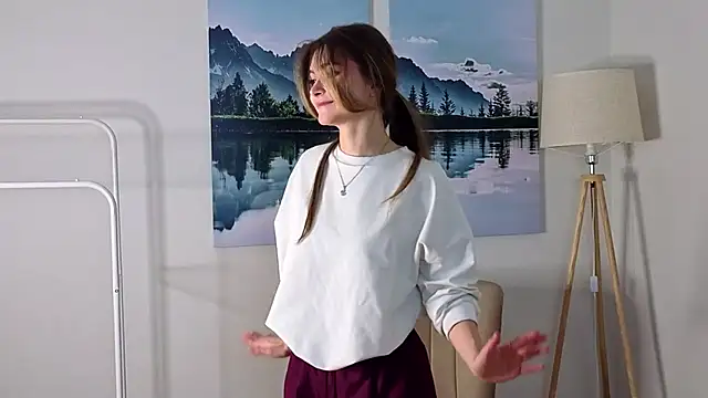 CherlyGuss online show from 31, 3, 2026