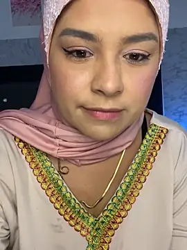Snapshot of alia_asad chatting on 18, 5, 2026 alia asad online show from 18, 5, 2026