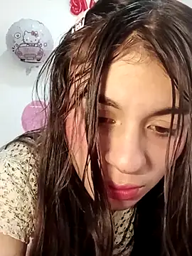 Jade sexydoll online show from 14, 4, 2026