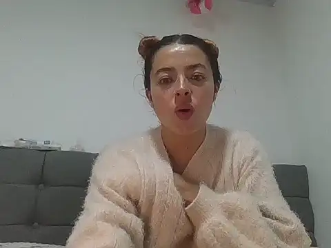 cattleya Louise online show from 18, 4, 2026