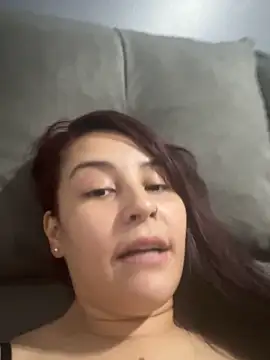 veronicasapequinha online show from 1, 4, 2026