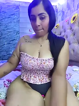 Snapshot of val_eria chatting on 4, 5, 2026 val eria online show from 4, 5, 2026