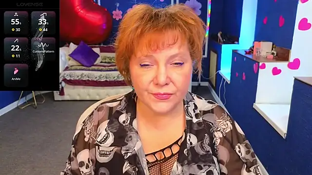 Snapshot of Kira_Kingslee chatting on 7, 4, 2026 Kira Kingslee online show from 7, 4, 2026