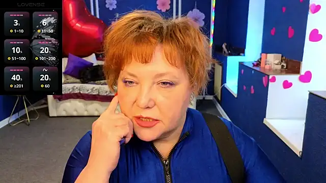 Snapshot of Kira_Kingslee chatting on 10, 4, 2026 Kira Kingslee online show from 10, 4, 2026