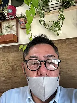 Snapshot of RYUICHI_1919 chatting on 31, 5, 2026 RYUICHI 1919 online show from 31, 5, 2026
