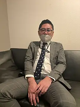 Snapshot of RYUICHI_1919 chatting on 20, 5, 2026 RYUICHI 1919 online show from 20, 5, 2026