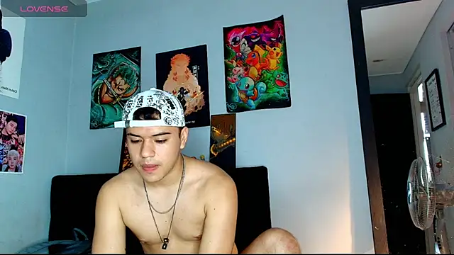 Snapshot of Tuenkim_ chatting on 25, 5, 2026 Tuenkim online show from 25, 5, 2026