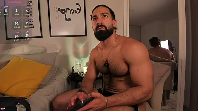Max strong01 online show from 20, 5, 2026