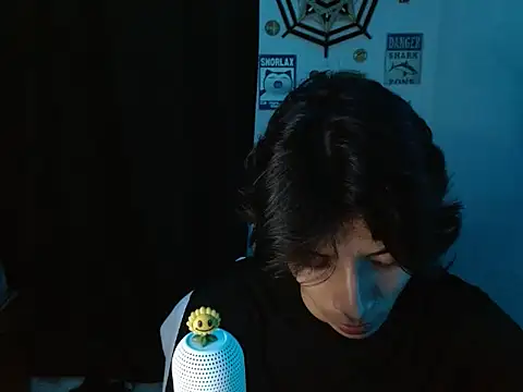 Snapshot of VazacGaming chatting on 2, 7, 2026 VazacGaming online show from 2, 7, 2026