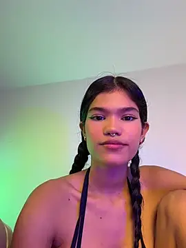 Emycarver09  online show from 19, 4, 2026