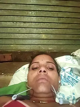 Sapnaroy1213 online show from 13, 4, 2026