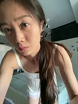 Snapshot of yuanpu0925 chatting on 3, 5, 2026 yuanpu0925 online show from 3, 5, 2026