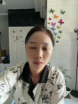 Snapshot of yuanpu0925 chatting on 7, 4, 2026 yuanpu0925 online show from 7, 4, 2026