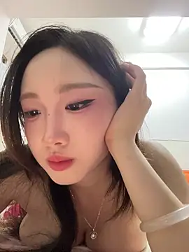 Alice-babyone online show from 20, 5, 2026