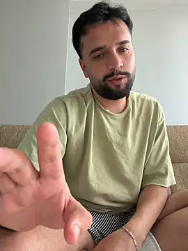 Arin21201 online show from 15, 5, 2026