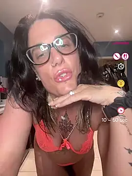 Snapshot of IvyBelleMilf chatting on 22, 5, 2026 IvyBelleMilf online show from 22, 5, 2026