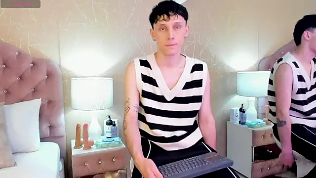 Snapshot of LephyStar chatting on 9, 7, 2026 LephyStar online show from 9, 7, 2026