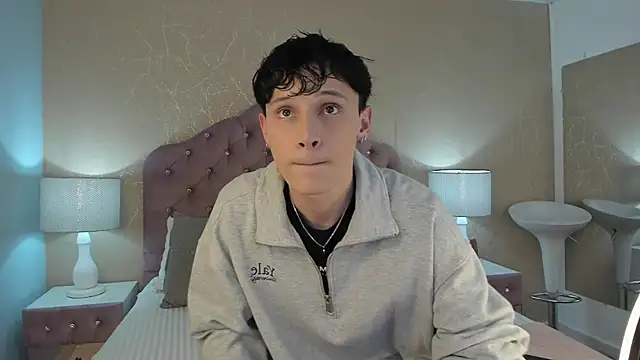 Snapshot of LephyStar chatting on 27, 5, 2026 LephyStar online show from 27, 5, 2026