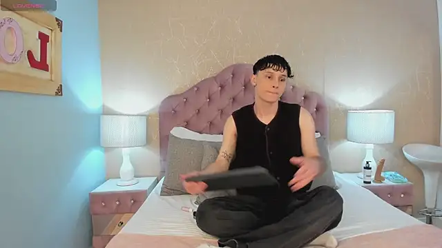 Snapshot of LephyStar chatting on 9, 6, 2026 LephyStar online show from 9, 6, 2026