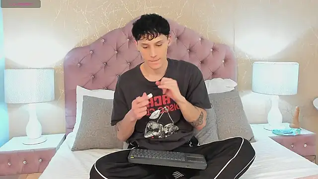 Snapshot of LephyStar chatting on 17, 6, 2026 LephyStar online show from 17, 6, 2026