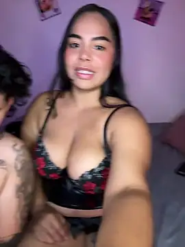 Snapshot of lunaa_love chatting on 14, 4, 2026 lunaa love online show from 14, 4, 2026