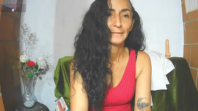 SamanttaLopez online show from 2, 6, 2026