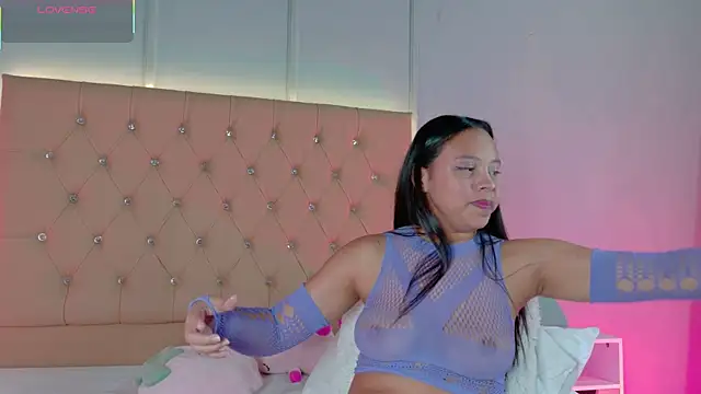 Snapshot of CandyRose__ chatting on 11, 4, 2026 CandyRose online show from 11, 4, 2026