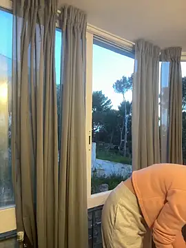 xLunaBliss online show from 9, 4, 2026