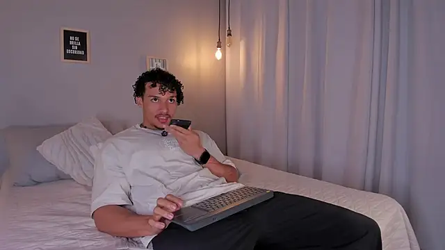 dominik drake online show from 21, 4, 2026