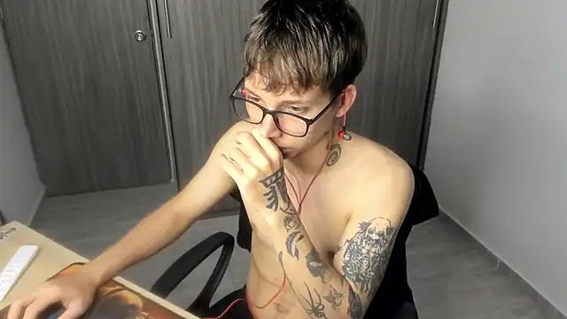 Snapshot of xam_winn chatting on 17, 6, 2026 xam winn online show from 17, 6, 2026