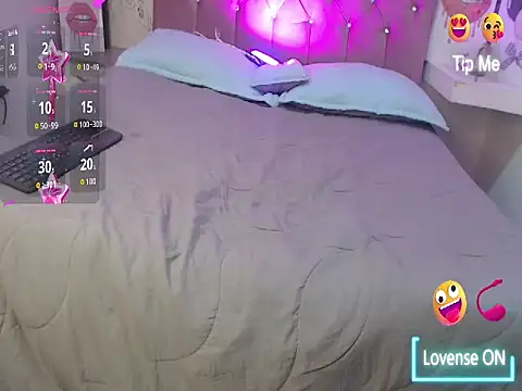 Renata Valentina online show from 4, 5, 2026