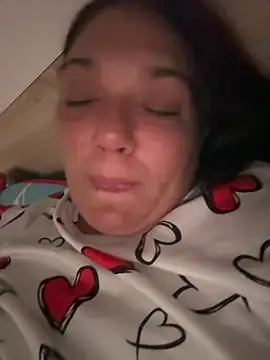 Snapshot of Tugatita1990 chatting on 2, 8, 2026 Tugatita1990 online show from 2, 8, 2026
