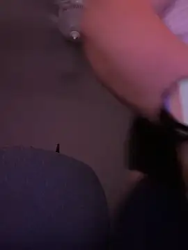hugemanbreasts online show from 24, 5, 2026