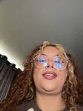 Amber-fire online show from 23, 4, 2026