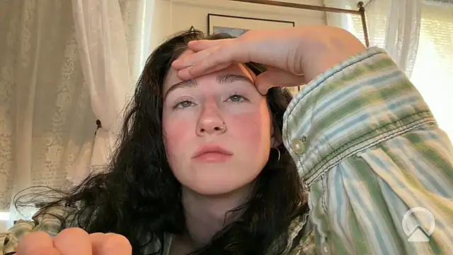 Snapshot of avaalanchee chatting on 29, 5, 2026 avaalanchee online show from 29, 5, 2026