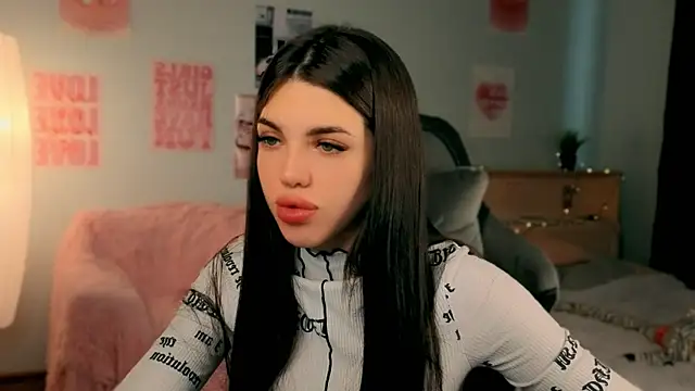 Snapshot of molly_rettyy chatting on 28, 4, 2026 molly rettyy online show from 28, 4, 2026