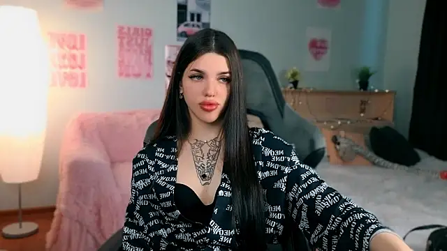 molly rettyy online show from 21, 5, 2026