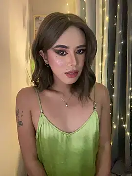  Flirtyprincess  online show from 8, 5, 2026