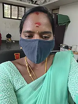 Snapshot of Tamil_Sangeetha chatting on 7, 7, 2026 Tamil Sangeetha online show from 7, 7, 2026